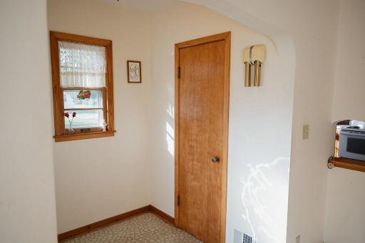 227 E 9th Street, Blue Earth, MN 56013