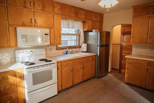 227 E 9th Street, Blue Earth, MN 56013
