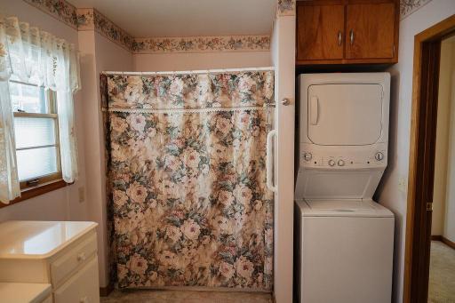 227 E 9th Street, Blue Earth, MN 56013