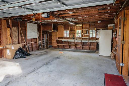 227 E 9th Street, Blue Earth, MN 56013