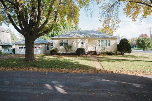 227 E 9th Street, Blue Earth, MN 56013