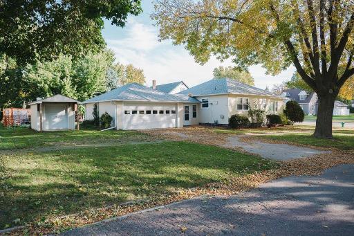227 E 9th Street, Blue Earth, MN 56013
