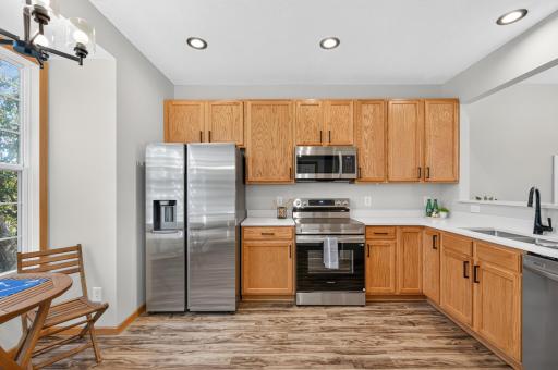 15777 Porchlight Lane, Eden Prairie, MN 55347