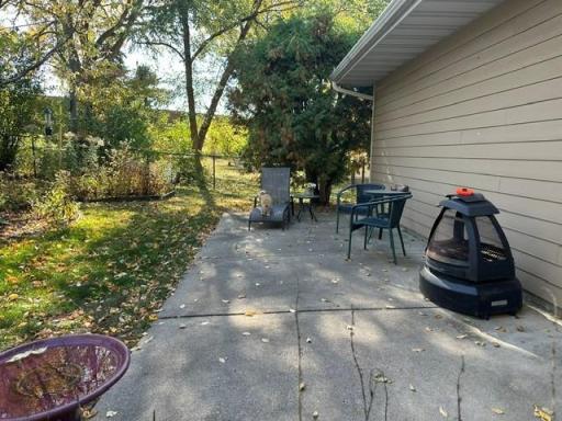 3301 Selkirk Drive, Burnsville, MN 55337