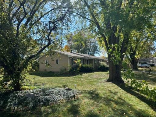 3301 Selkirk Drive, Burnsville, MN 55337