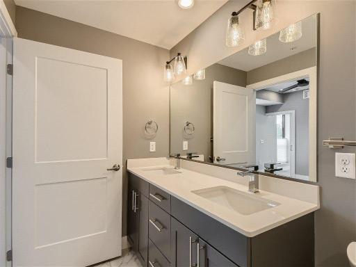 4745 Minnehaha Avenue, 101, Minneapolis, MN 55406