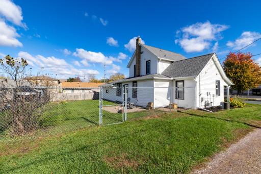 216 N Willow Street, Belle Plaine, MN 56011