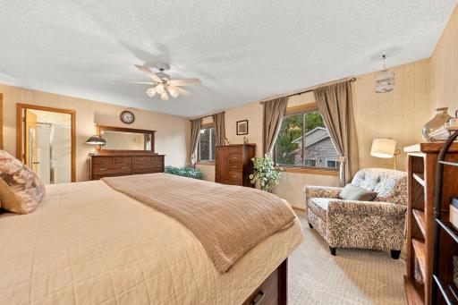940 Douglas Court, Anoka, MN 55303