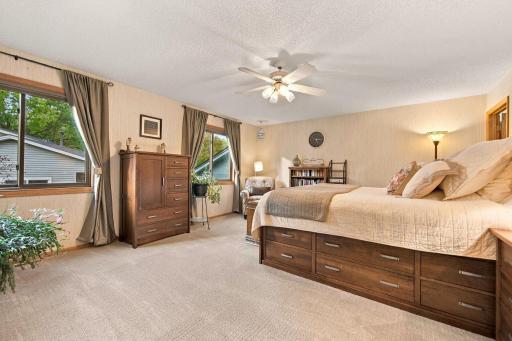 940 Douglas Court, Anoka, MN 55303