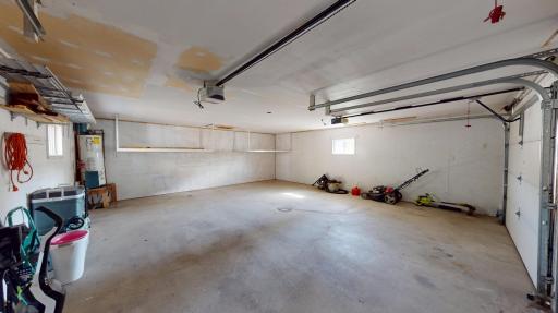 140 6th Street SE, Glenville, MN 56036