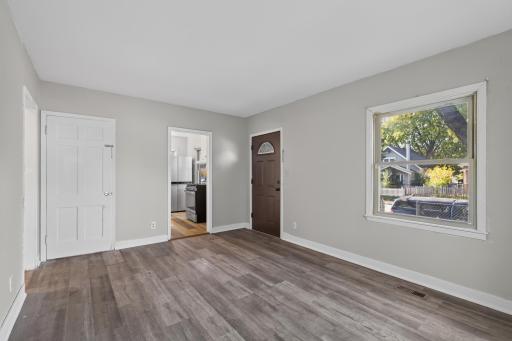 4822 Bryant Avenue N, Minneapolis, MN 55430