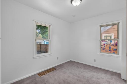 4822 Bryant Avenue N, Minneapolis, MN 55430