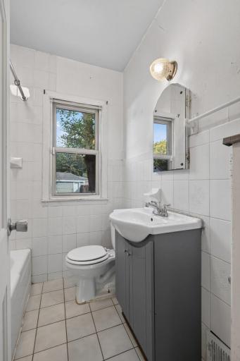 4822 Bryant Avenue N, Minneapolis, MN 55430