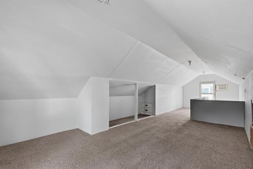 4822 Bryant Avenue N, Minneapolis, MN 55430