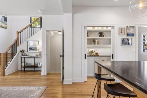 5047 Abbott Avenue S, Minneapolis, MN 55410