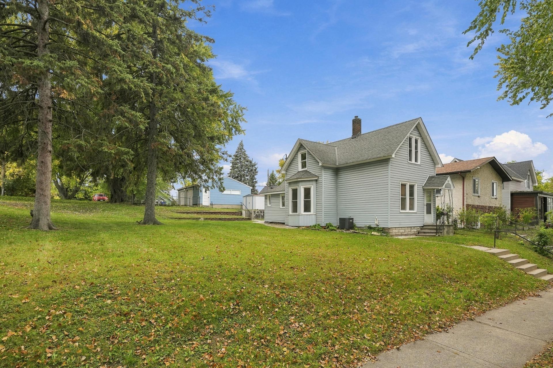 Property photo for 1087 Matilda Street, Saint Paul, MN 55117