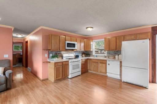 709 120th Avenue NE, Blaine, MN 55434