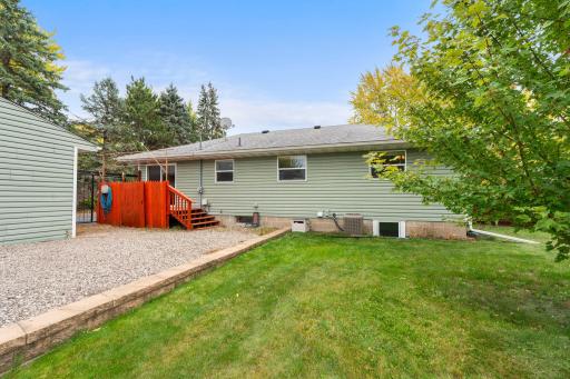 709 120th Avenue NE, Blaine, MN 55434