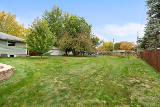709 120th Avenue NE, Blaine, MN 55434
