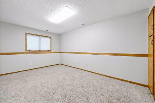 2621 Emerald Lane, Shakopee, MN 55379