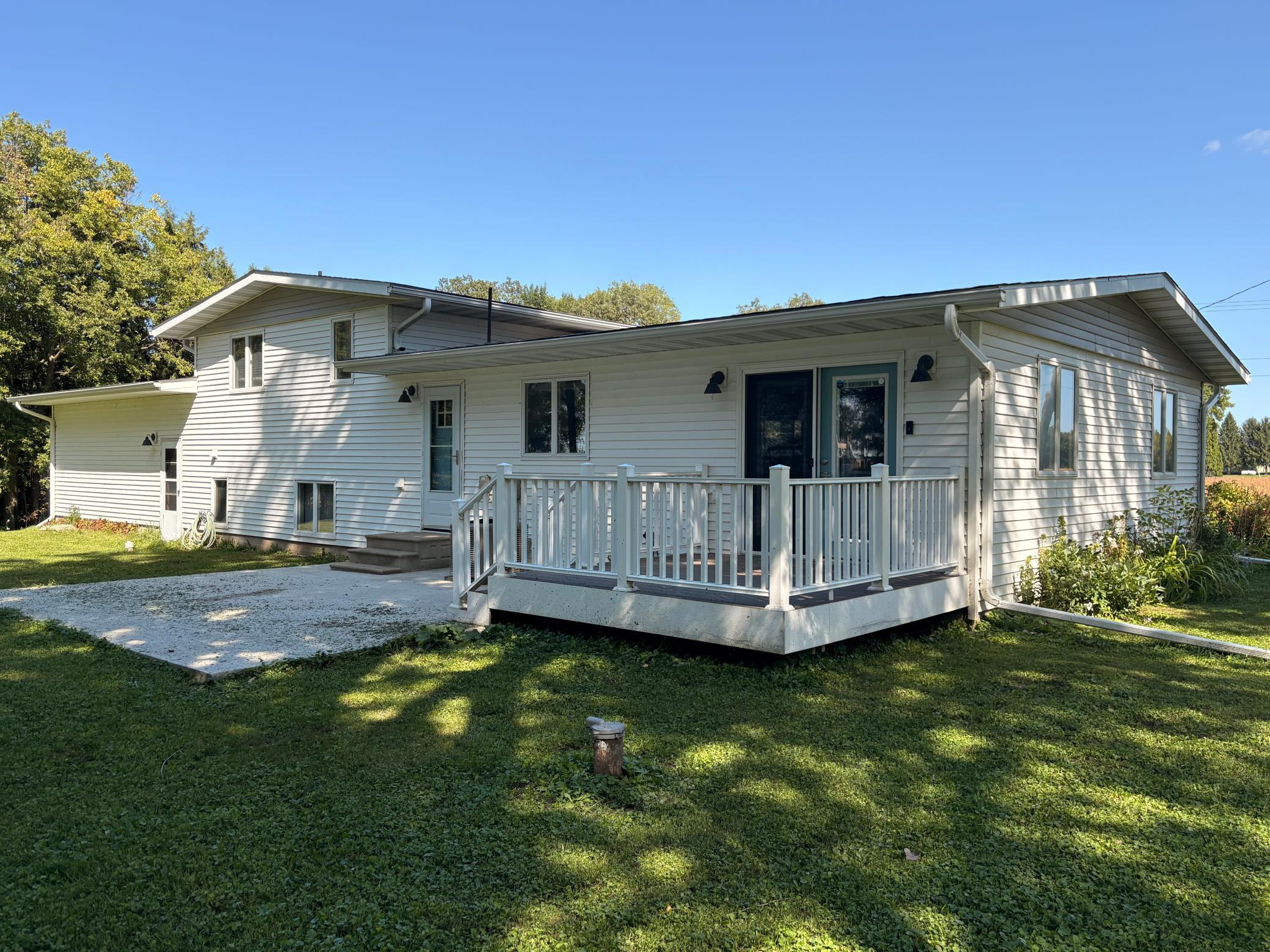 Deck/patio