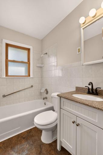 1544 3rd Avenue SW, Rochester, MN 55902