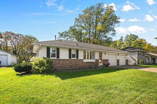 300 109th Avenue NW, Coon Rapids, MN 55448