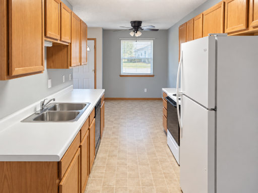Bayberry Court Kitchen and Dining Room.png