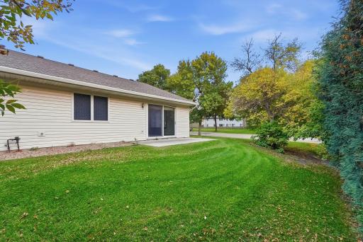 324 Valley View Drive SE, Willmar, MN 56201