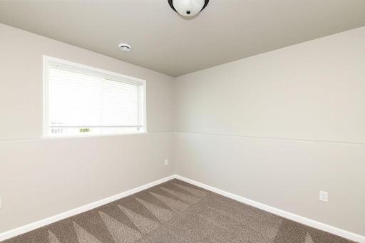 7284 30th Street S, Fargo, ND 58104