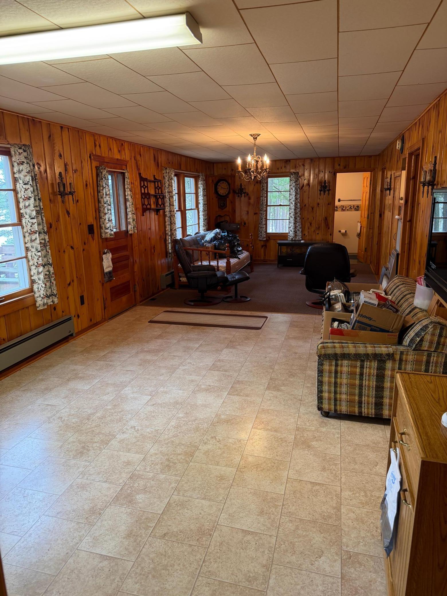 Living/Dining area