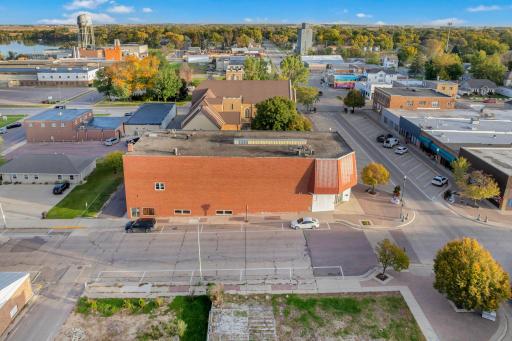 301 Downtown Plaza, Fairmont, MN 56031