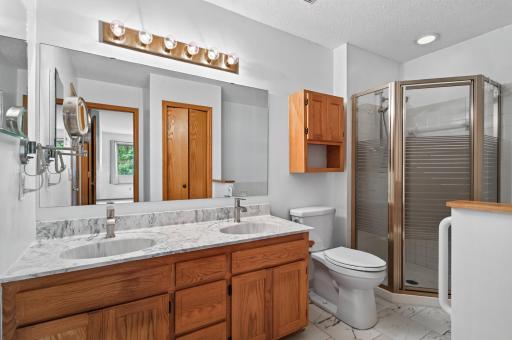 4238 Boulder Ridge Point, Eagan, MN 55122