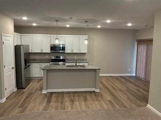 1577 100th Avenue NW, Coon Rapids, MN 55433