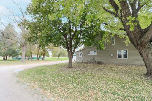 155 2nd Street, Delhi, MN 56283