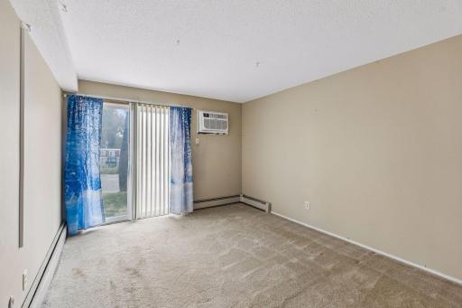 175 County Road B2 E, 101A, Little Canada, MN 55117
