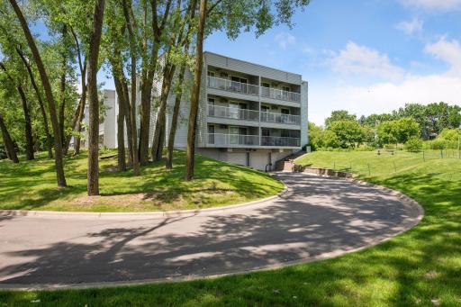 175 County Road B2 E, 101A, Little Canada, MN 55117