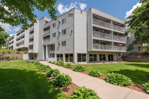 175 County Road B2 E, 101A, Little Canada, MN 55117
