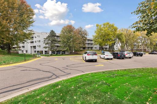 175 County Road B2 E, 101A, Little Canada, MN 55117