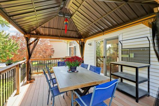 9736 Evergreen Avenue N, Brooklyn Park, MN 55443
