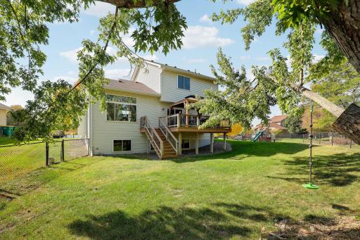 9736 Evergreen Avenue N, Brooklyn Park, MN 55443