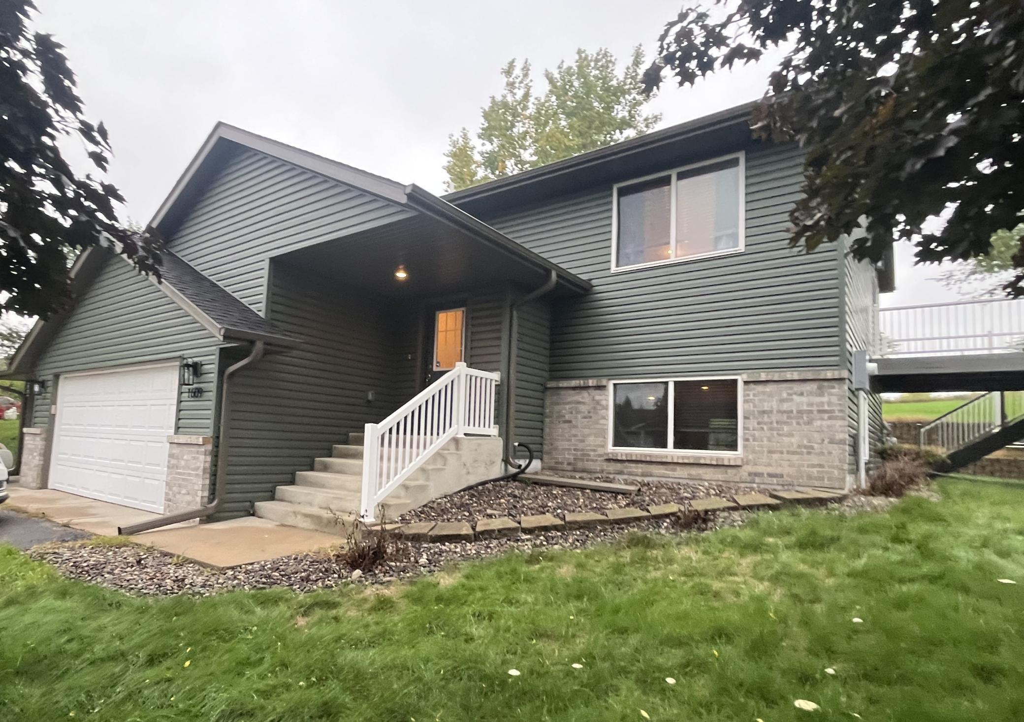 Property photo for 1609 25th Street SE, Saint Cloud, MN 56304