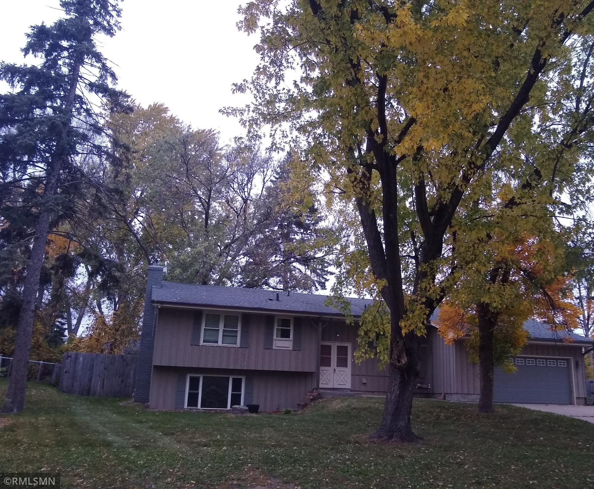 Property photo for 185 Craigbrook Way NE, Fridley, MN 55432