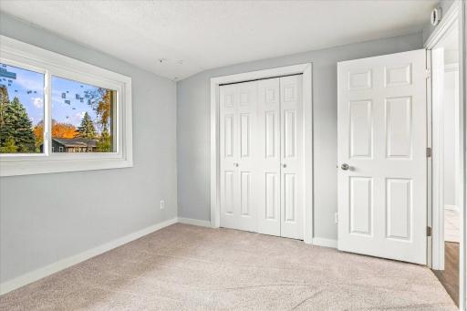 651 Sunset Lane N, Cambridge, MN 55008