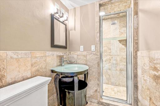 651 Sunset Lane N, Cambridge, MN 55008
