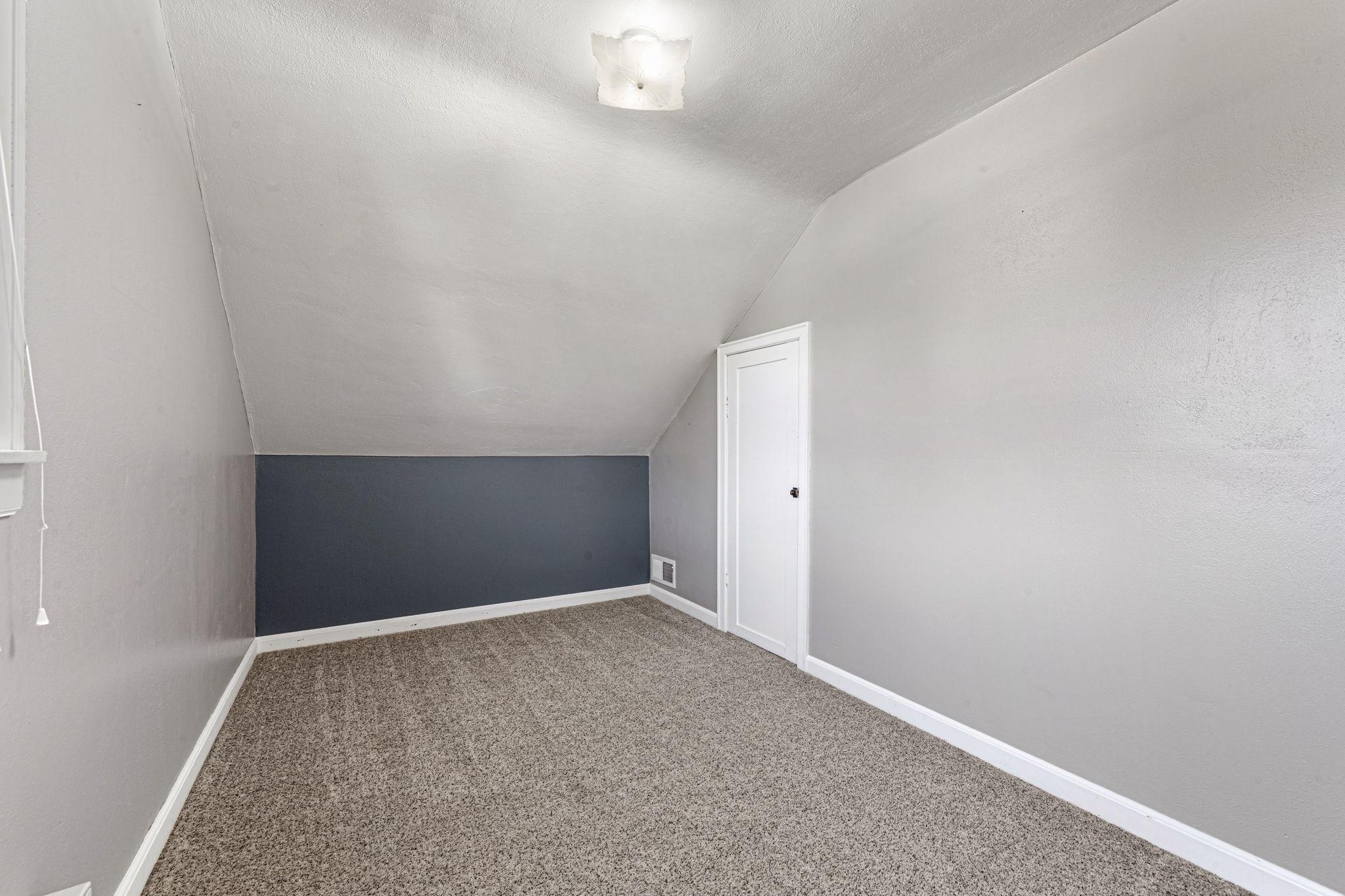 28-web-or-mls-28 Bedroom 2.jpg