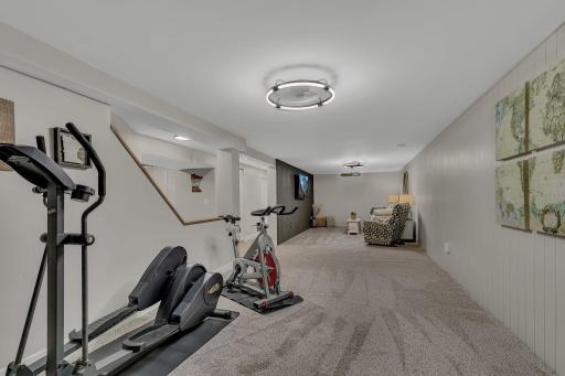 1028 22nd Avenue N, Saint Cloud, MN 56303