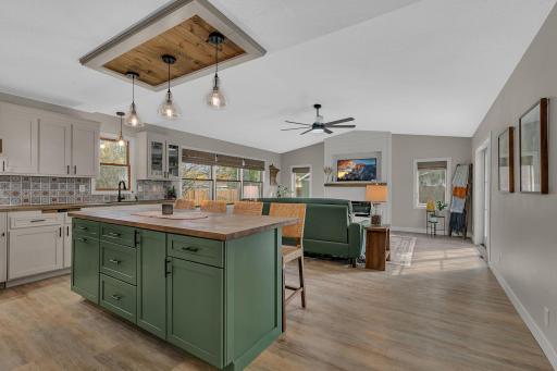 1028 22nd Avenue N, Saint Cloud, MN 56303