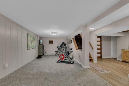 1028 22nd Avenue N, Saint Cloud, MN 56303