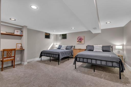 1028 22nd Avenue N, Saint Cloud, MN 56303